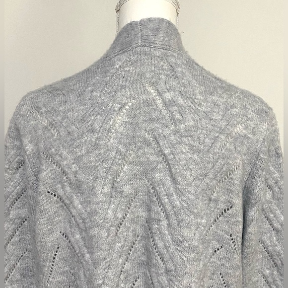 GAP Womens L Solid Gray Long Wool Cable Knit Cardigan Sweater Cabincore Preppy - Picture 6 of 12